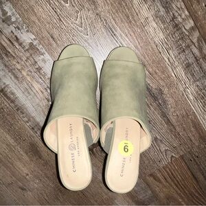Chinese Laundry peep toe mule